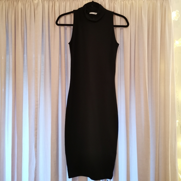 Zara Dresses & Skirts - 3/$50 🍂 Zara Black Turtleneck Sleeveless Dress